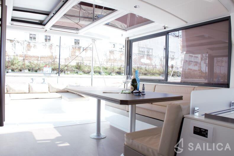 Bali 4.3 - Yacht Charter Sailica