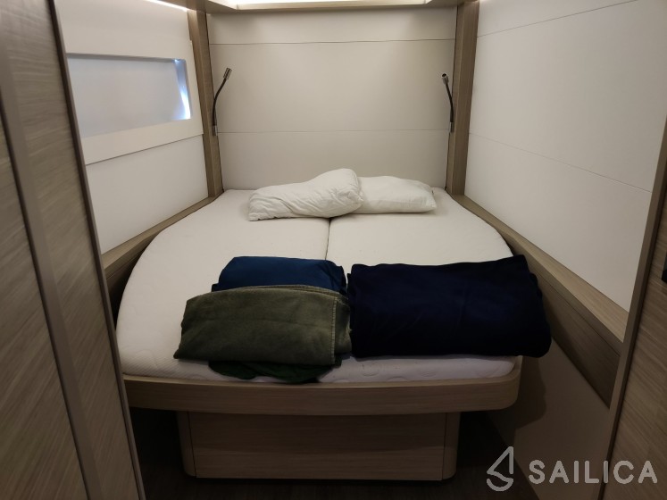 Lagoon 46  - Yacht Charter Sailica