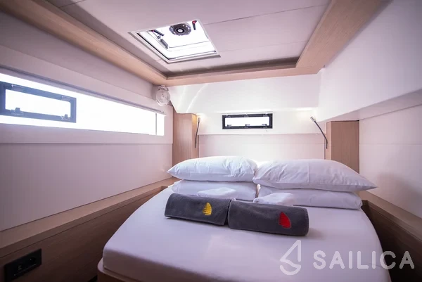 Lagoon 46  - Yacht Charter Sailica