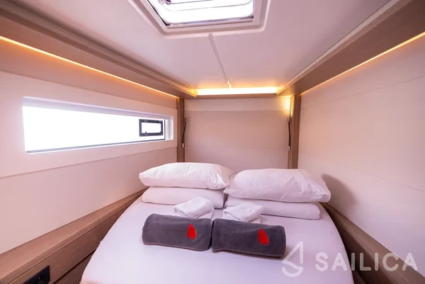 Lagoon 46  - Yacht Charter Sailica