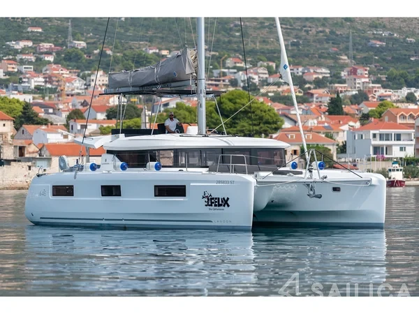 Lagoon 46  - Yacht Charter Sailica