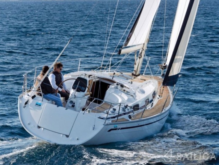 Bavaria Cruiser 34 Style - Yacht Charter Sailica