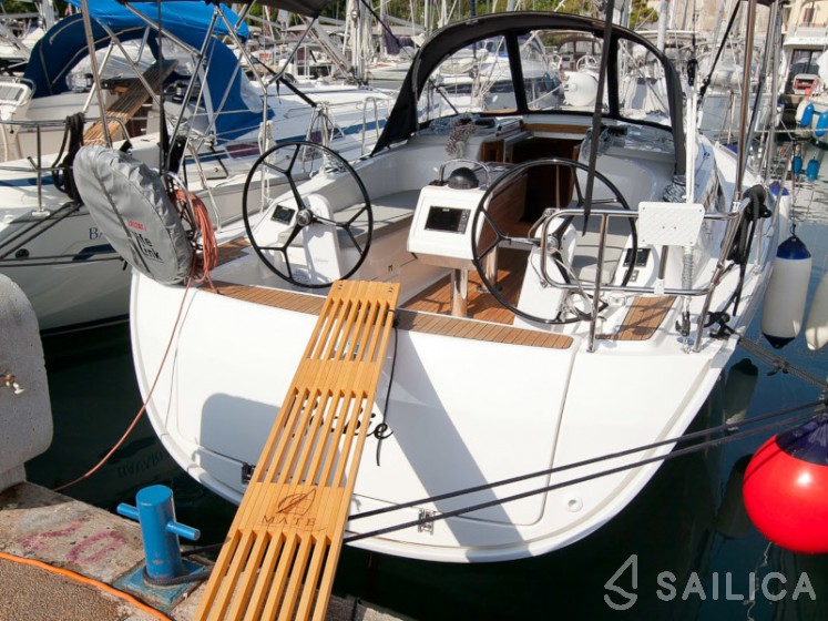 Bavaria Cruiser 34 Style - Yacht Charter Sailica