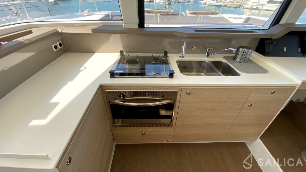 Bali 4.0 - Yacht Charter Sailica