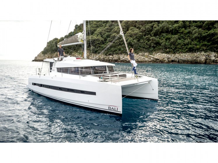 Bali 4.0 - Yacht Charter Sailica