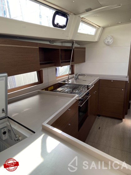 Oceanis 46.1 - Yacht Charter Sailica