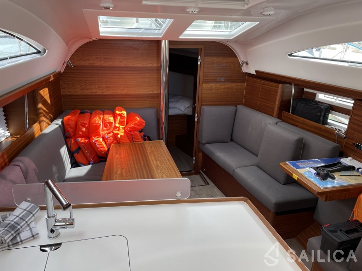 Elan Impression 40.1 - Yacht Charter Sailica