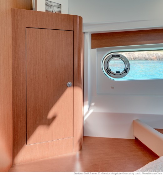 Swift Trawler 30 - Yacht Charter Sailica