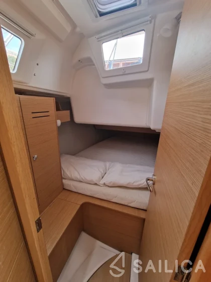 Dufour 360 GL - Yacht Charter Sailica
