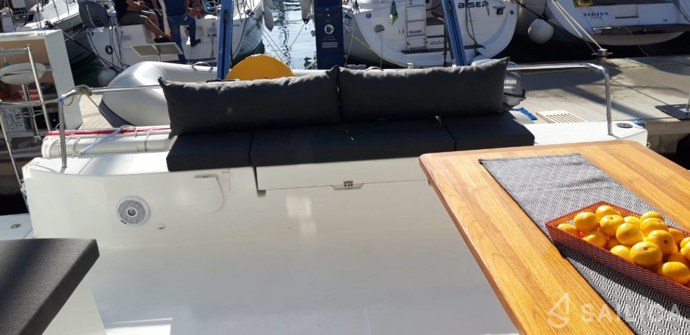 Lucia 40 - Yacht Charter Sailica