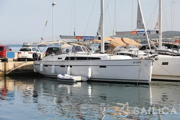 Bavaria 46 Cruiser - Yacht Charter Sailica