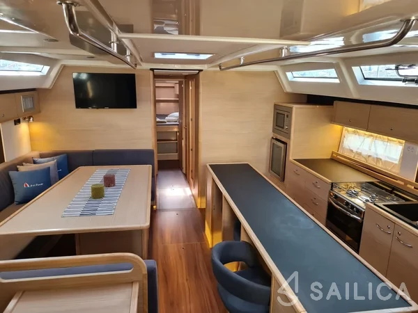 D&D Kufner 50 - Yacht Charter Sailica