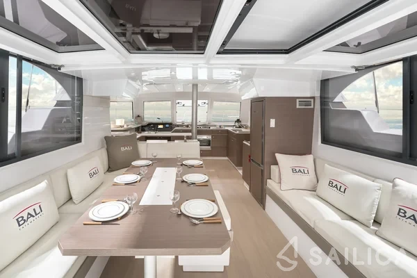 Bali Catspace - Yacht Charter Sailica