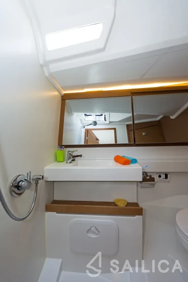 Sun Odyssey 440 - Yacht Charter Sailica