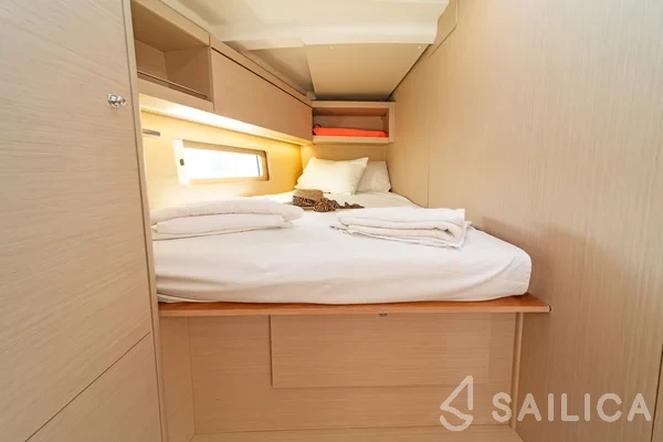 Oceanis 46.1 - Yacht Charter Sailica