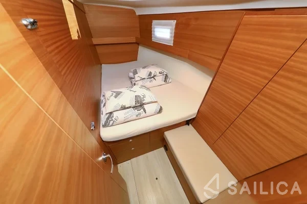 Elan Impression 50.1 - Yacht Charter Sailica