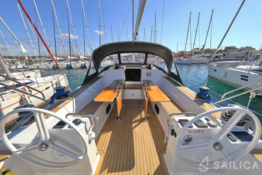 Elan Impression 50.1 - Yacht Charter Sailica