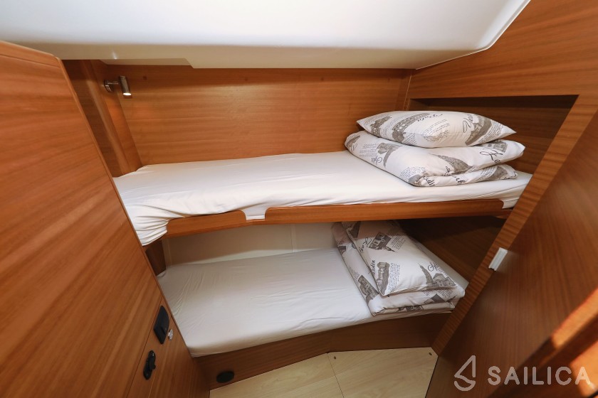 Elan Impression 50.1 - Yacht Charter Sailica
