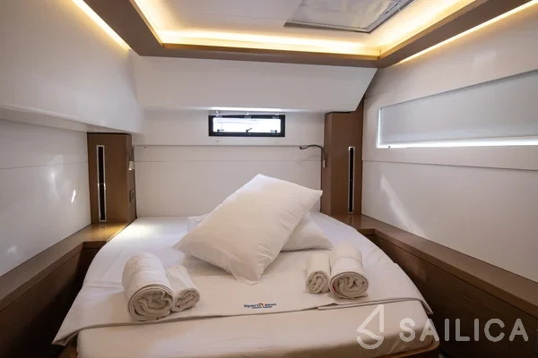 Lagoon 46  - Yacht Charter Sailica