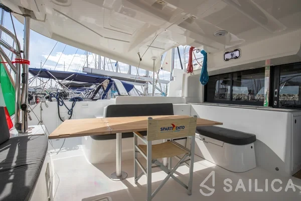 Lagoon 46  - Yacht Charter Sailica