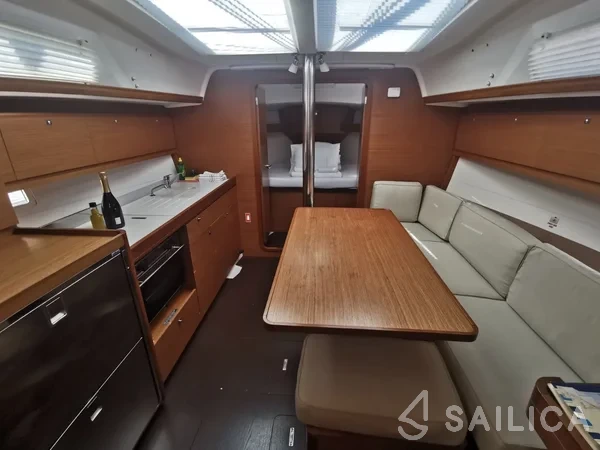Dufour 382 GL - Yacht Charter Sailica