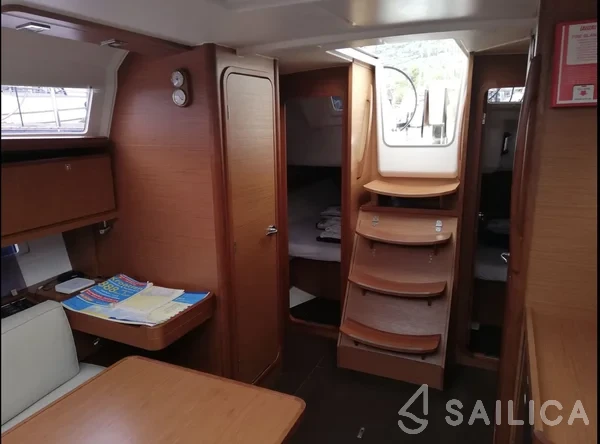 Dufour 382 GL - Yacht Charter Sailica