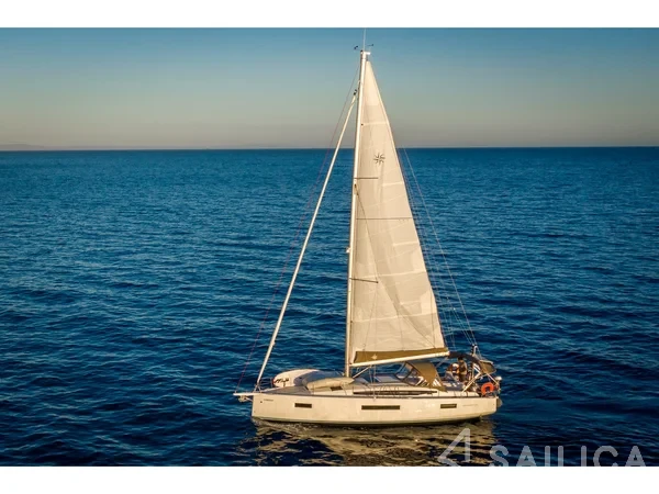 Sun Odyssey 410 - Yacht Charter Sailica