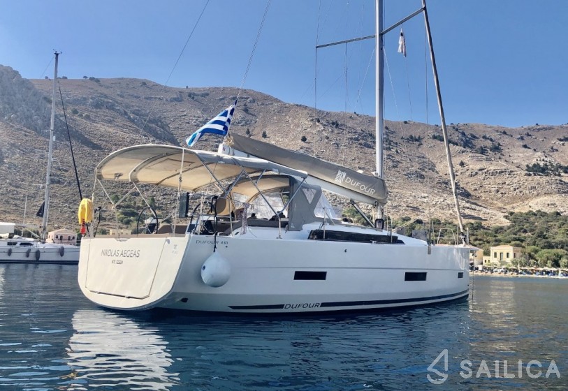 Dufour 430 Grand Large - Yacht Charter Sailica