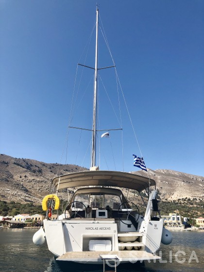 Dufour 430 Grand Large - Yacht Charter Sailica