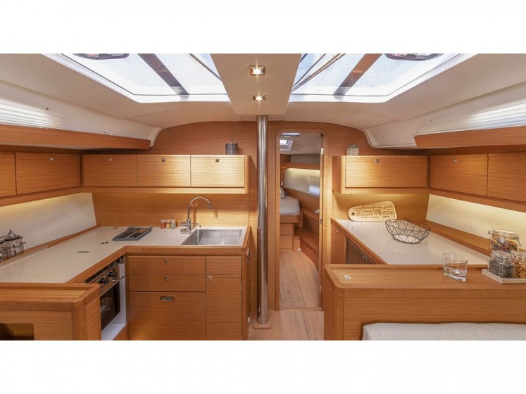 Dufour 430 Grand Large - Yacht Charter Sailica