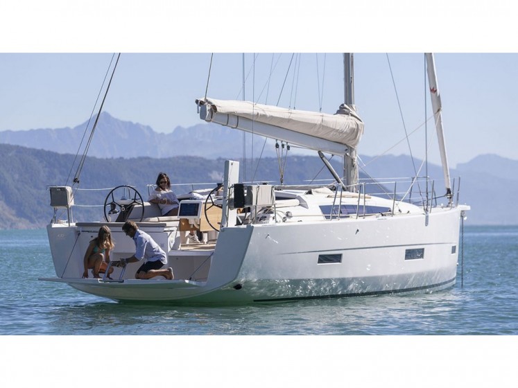 Dufour 430 Grand Large - Yacht Charter Sailica