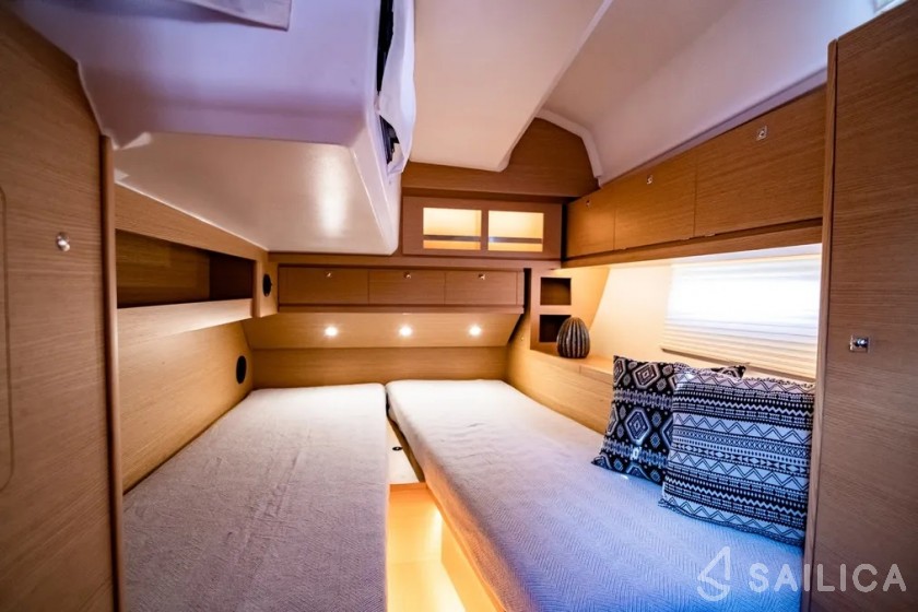 Dufour 430 - Yacht Charter Sailica