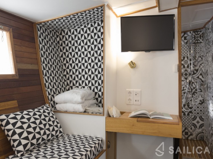 Gulet - Yacht Charter Sailica