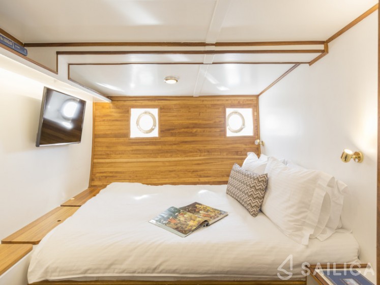 Gulet - Yacht Charter Sailica