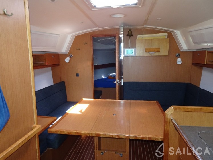 Bavaria 36 Cruiser - Yacht Charter Sailica