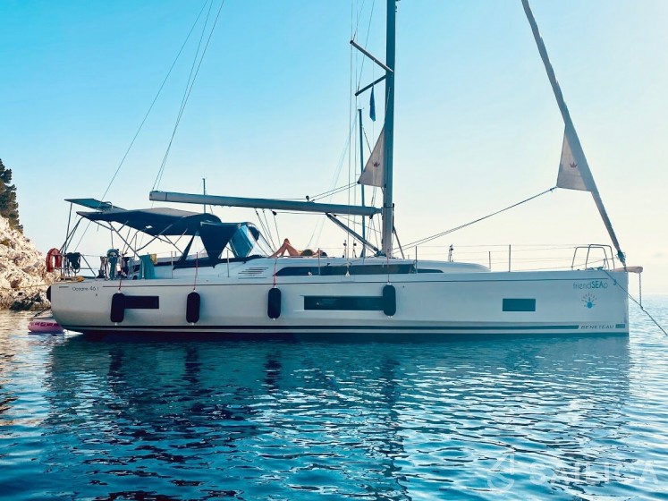 Oceanis 46.1 - Yacht Charter Sailica