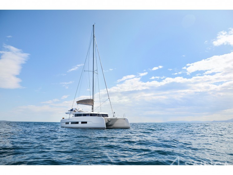 Dufour 48 - Yacht Charter Sailica