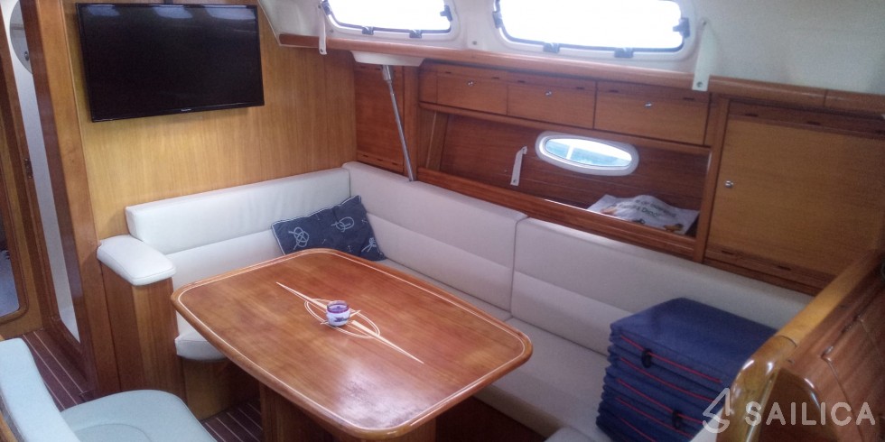 Bavaria 46 Cruiser - Yacht Charter Sailica