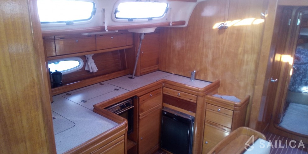 Bavaria 46 Cruiser - Yacht Charter Sailica