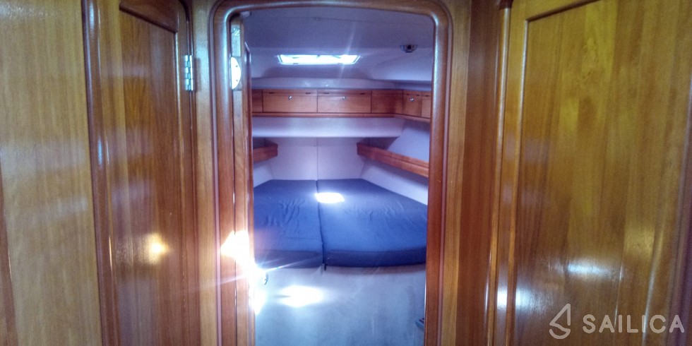 Bavaria 46 Cruiser - Yacht Charter Sailica