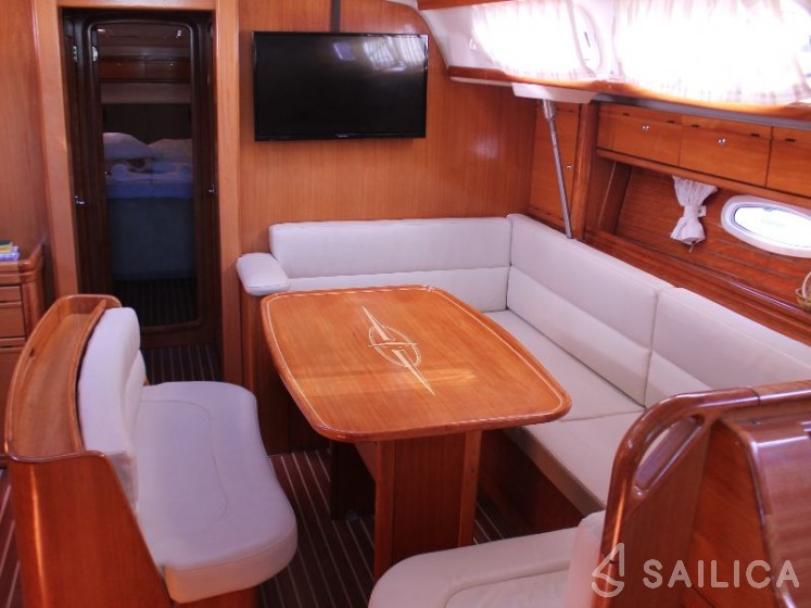 Bavaria 46 Cruiser - Yacht Charter Sailica