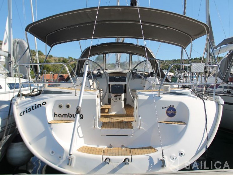Bavaria 46 Cruiser - Yacht Charter Sailica