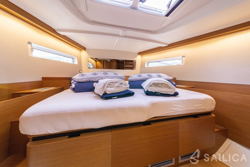 Dufour 48 - Yacht Charter Sailica