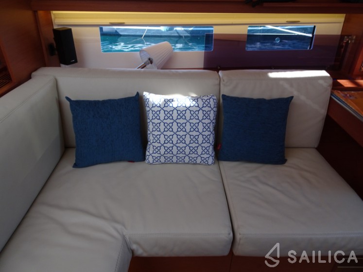 Dufour 56 Exclusive - Yacht Charter Sailica