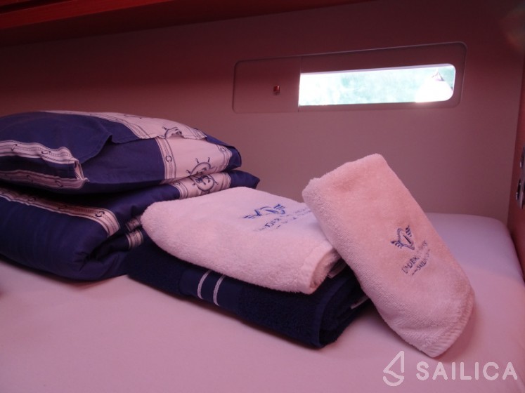 Dufour 56 Exclusive - Yacht Charter Sailica
