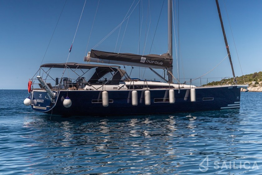 Dufour 56 Exclusive - Yacht Charter Sailica