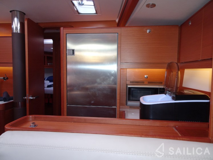 Dufour 56 Exclusive - Yacht Charter Sailica