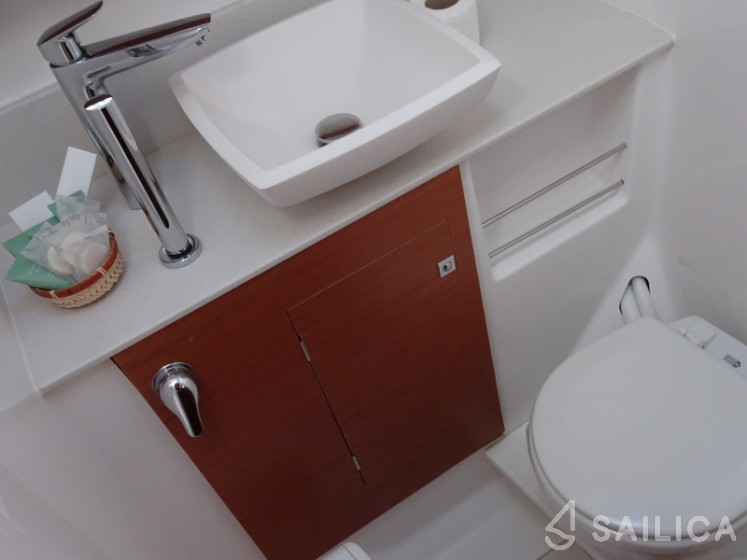 Dufour 56 Exclusive - Yacht Charter Sailica