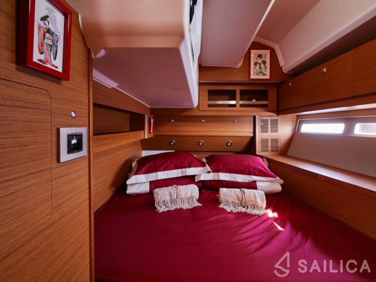 Dufour 56 Exclusive - Yacht Charter Sailica
