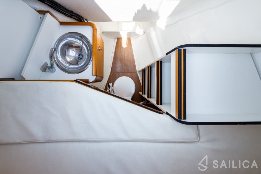 Sun Odyssey 509 - Yacht Charter Sailica
